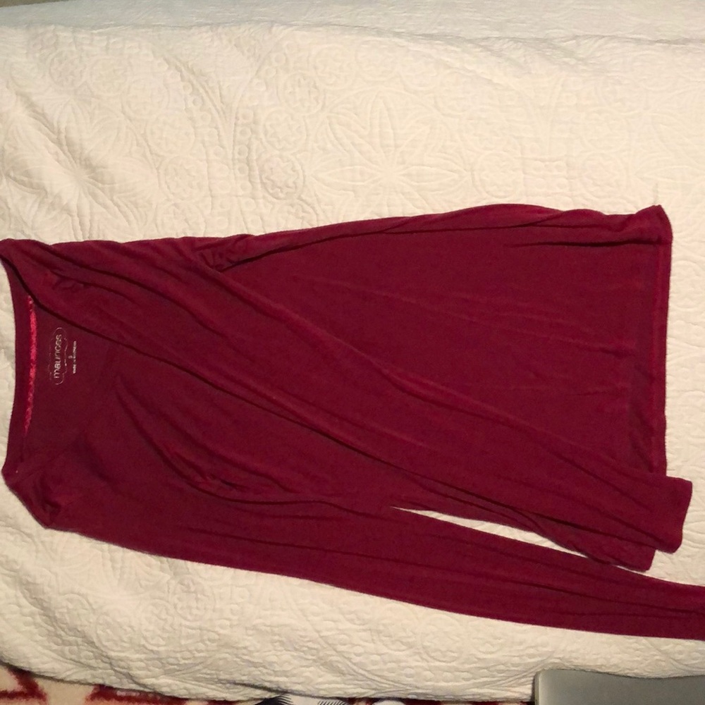 Long sleeved rich pink top